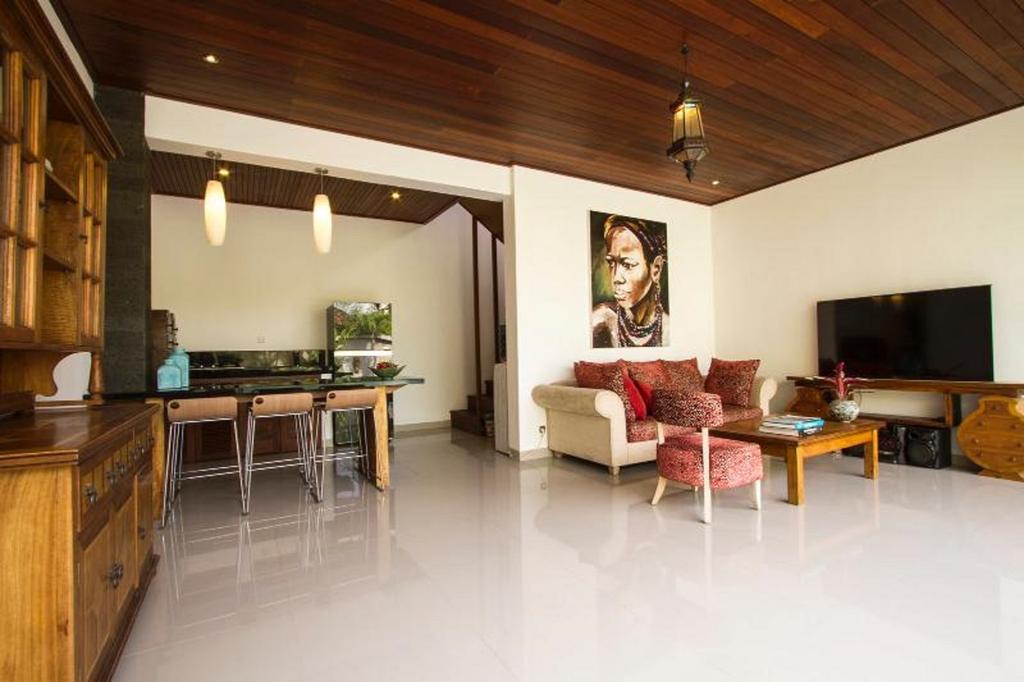 Sekar Agung - Outskirt Villa Seminyak (Bali)