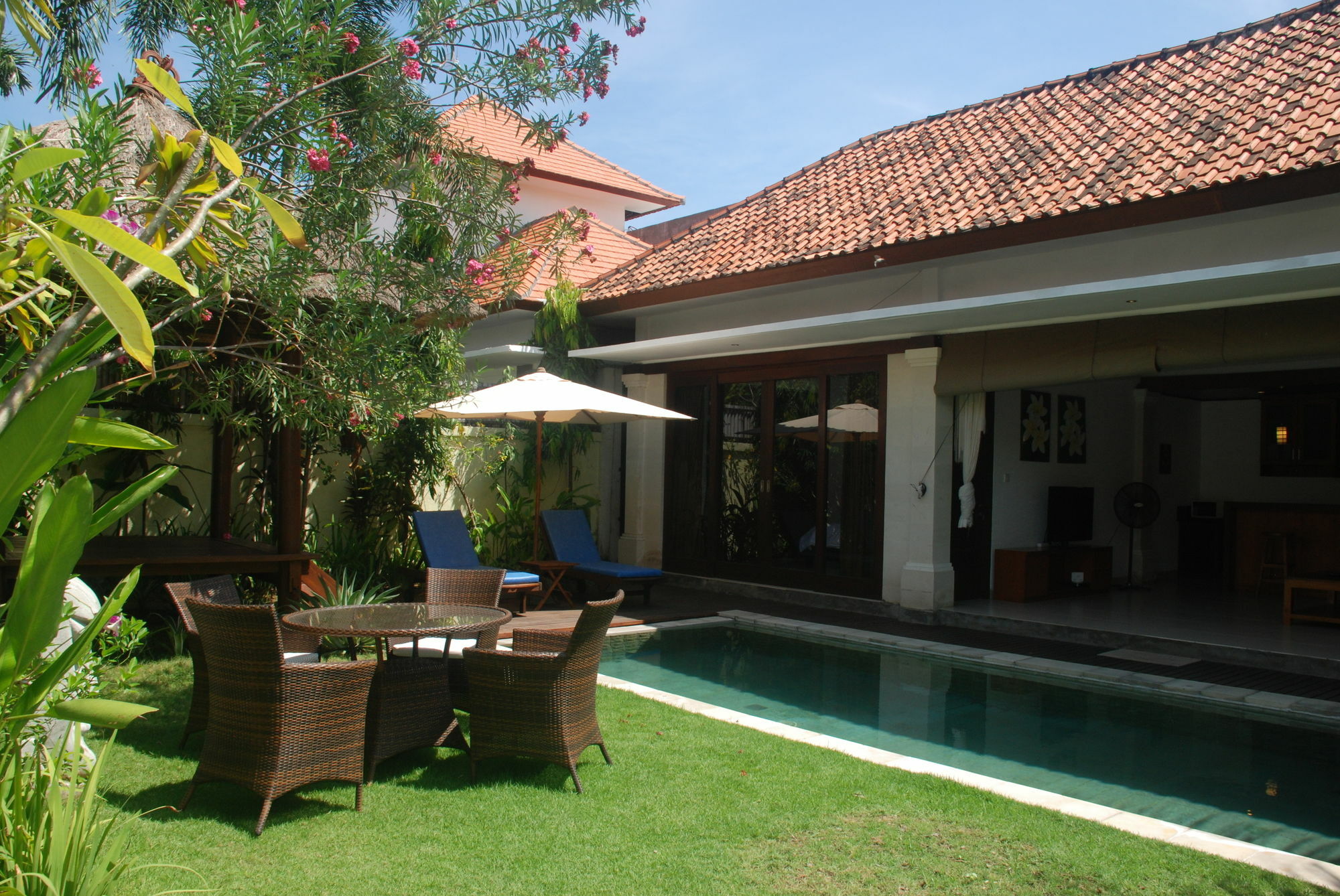 Villa Sekar Agung - Outskirt Seminyak (Bali)